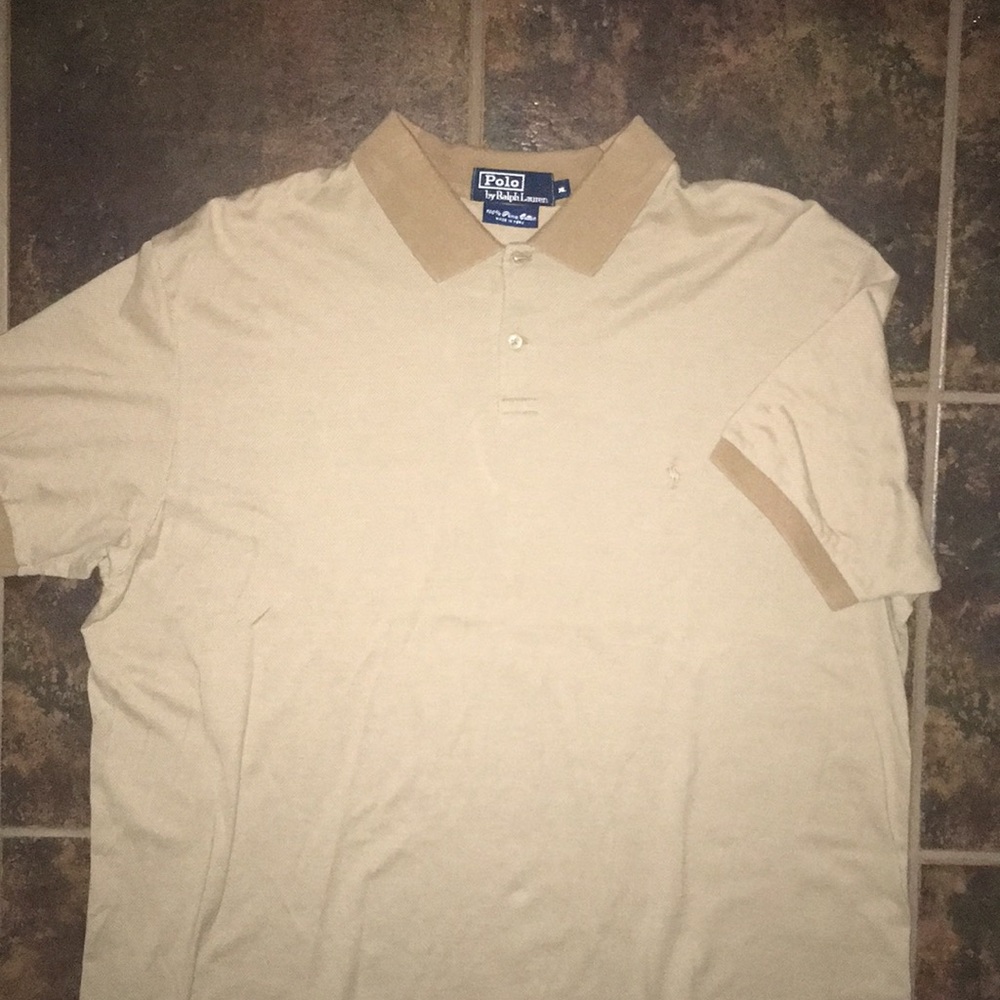 Men’s Ralph Lauren Polo short sleeve shirt.